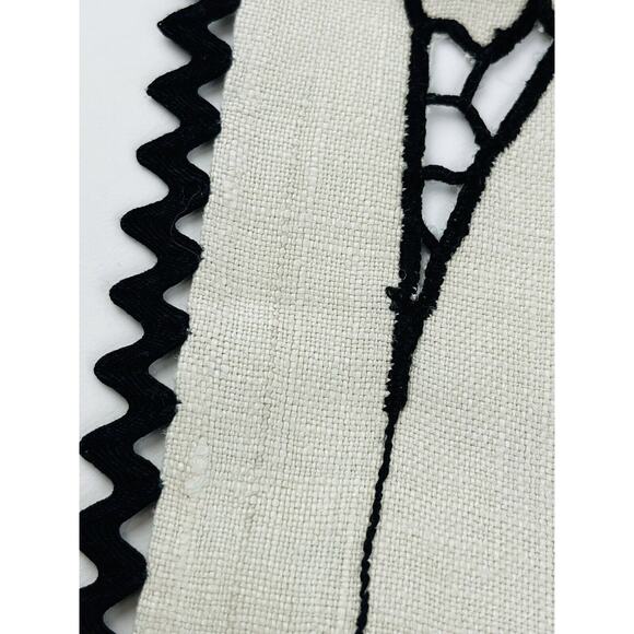 4 Pc Set Vintge Linen Table Runner Dresser Scarf Cutwork Floral Black Embroidery - Picture 10 of 16